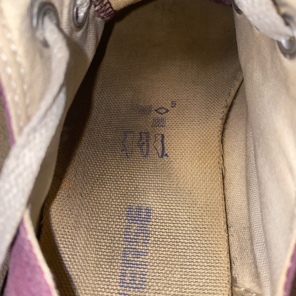 Converse - Picture 4 of 7